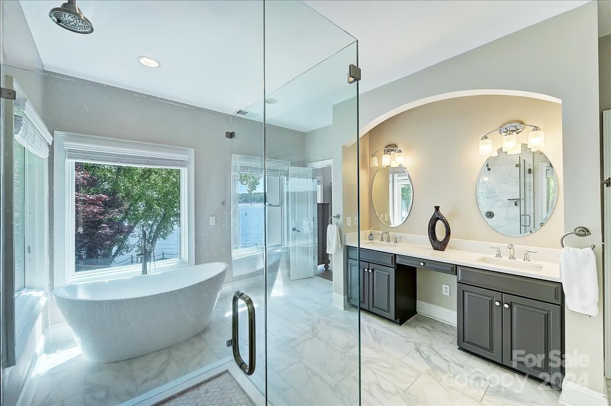 Lakepointe South - Residential