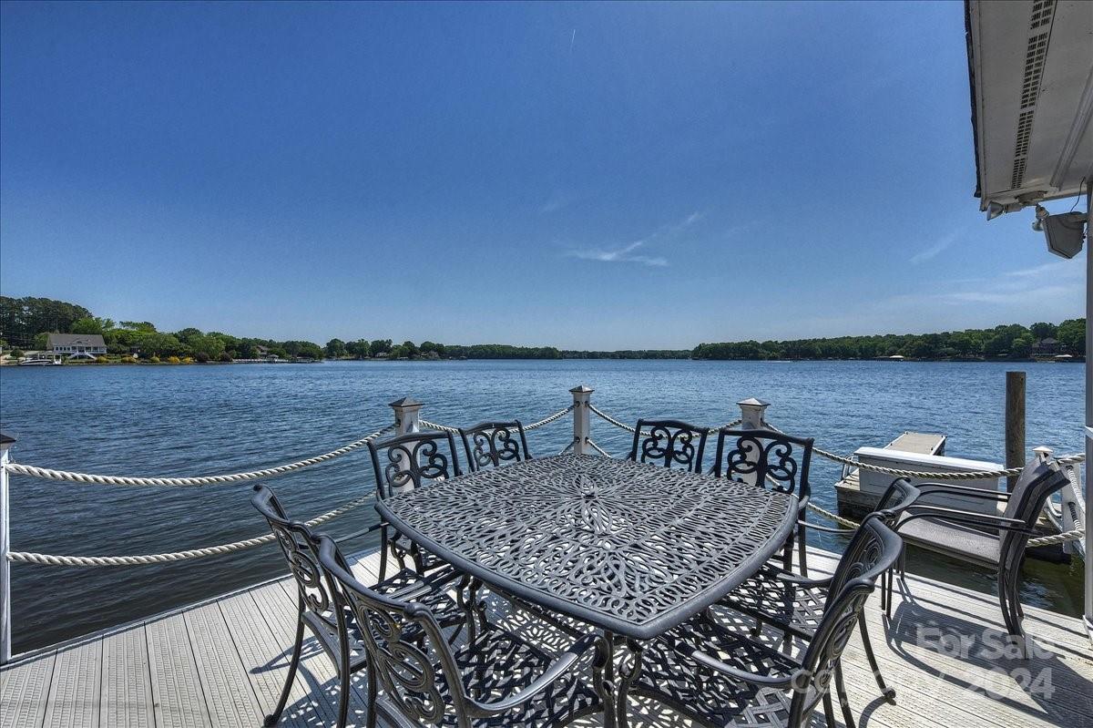 Lakepointe South - Residential