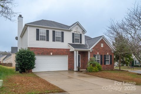 Photo of 11239 Palomar Mountain Drive, Charlotte, NC 28278 (MLS # 4328718)