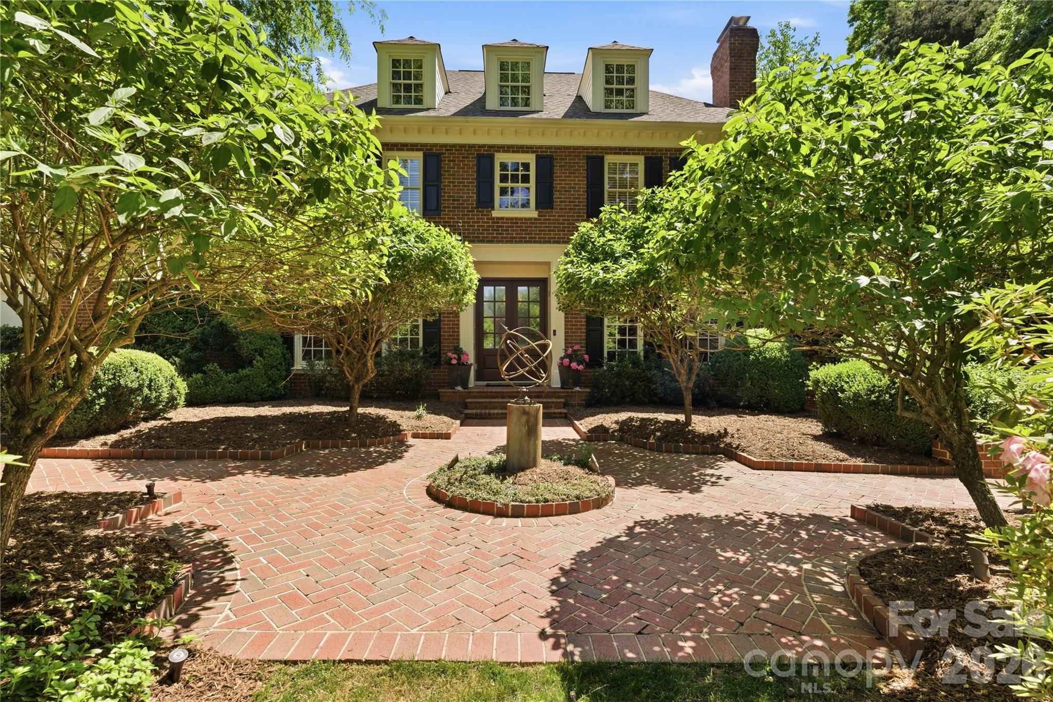 Royden - Residential