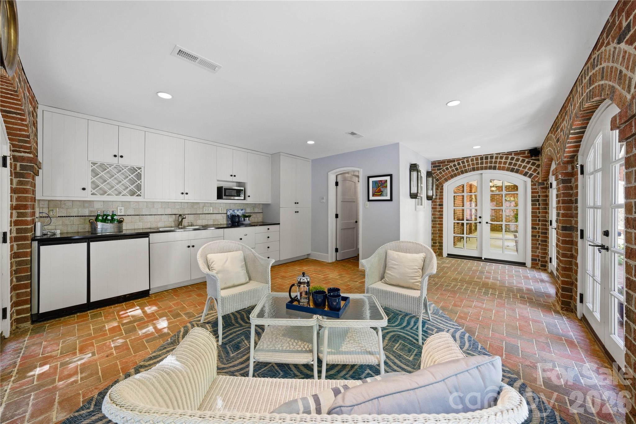 Royden - Residential