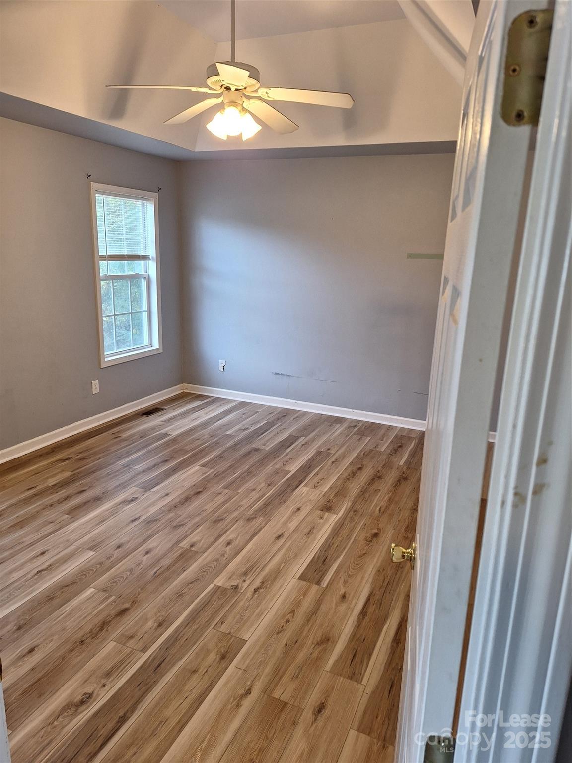 English Garden Park - Residential Lease