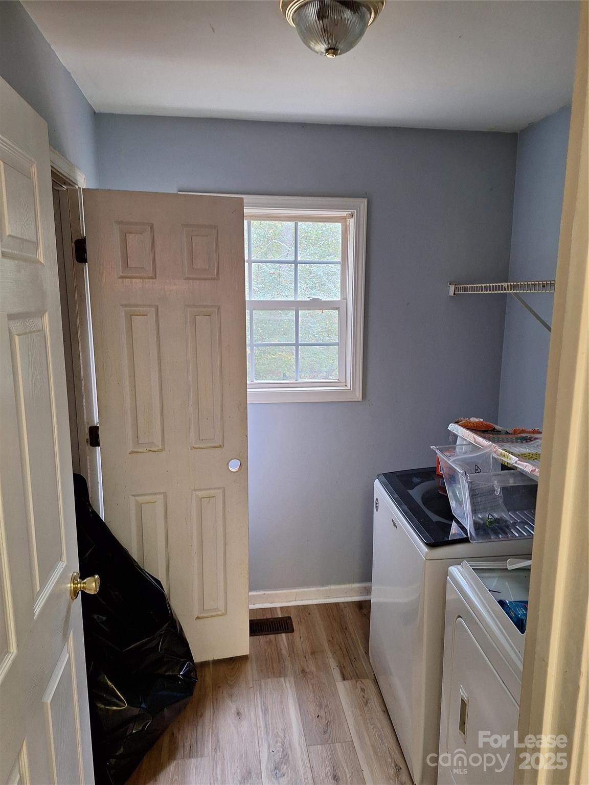 English Garden Park - Residential Lease