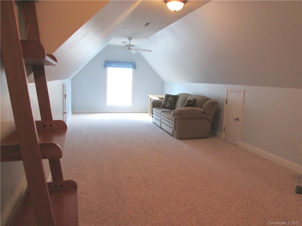 Seven Oaks - Residential