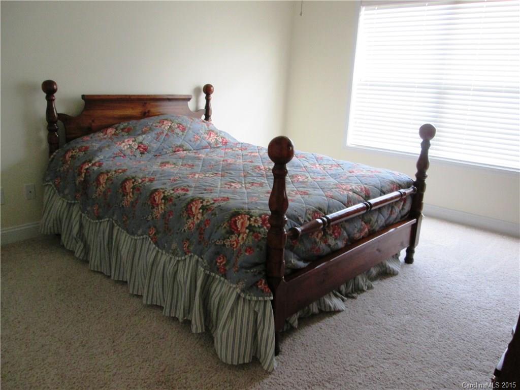 Seven Oaks - Residential