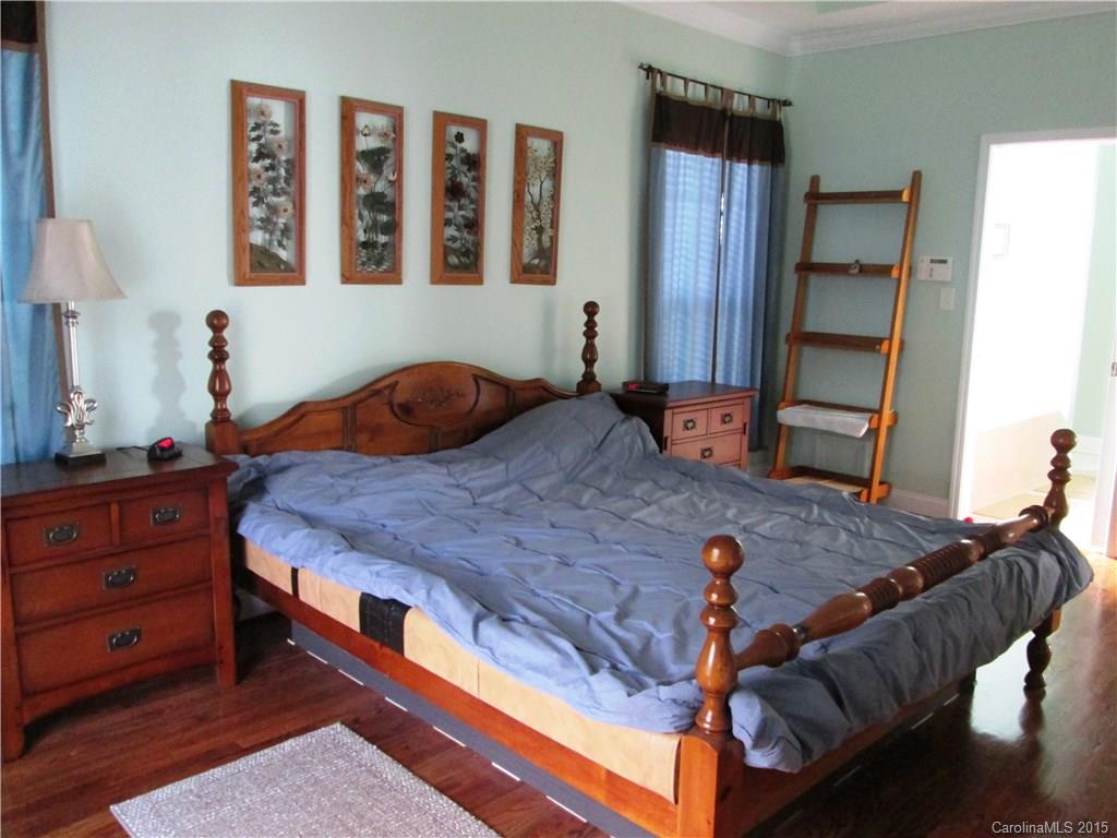 Seven Oaks - Residential