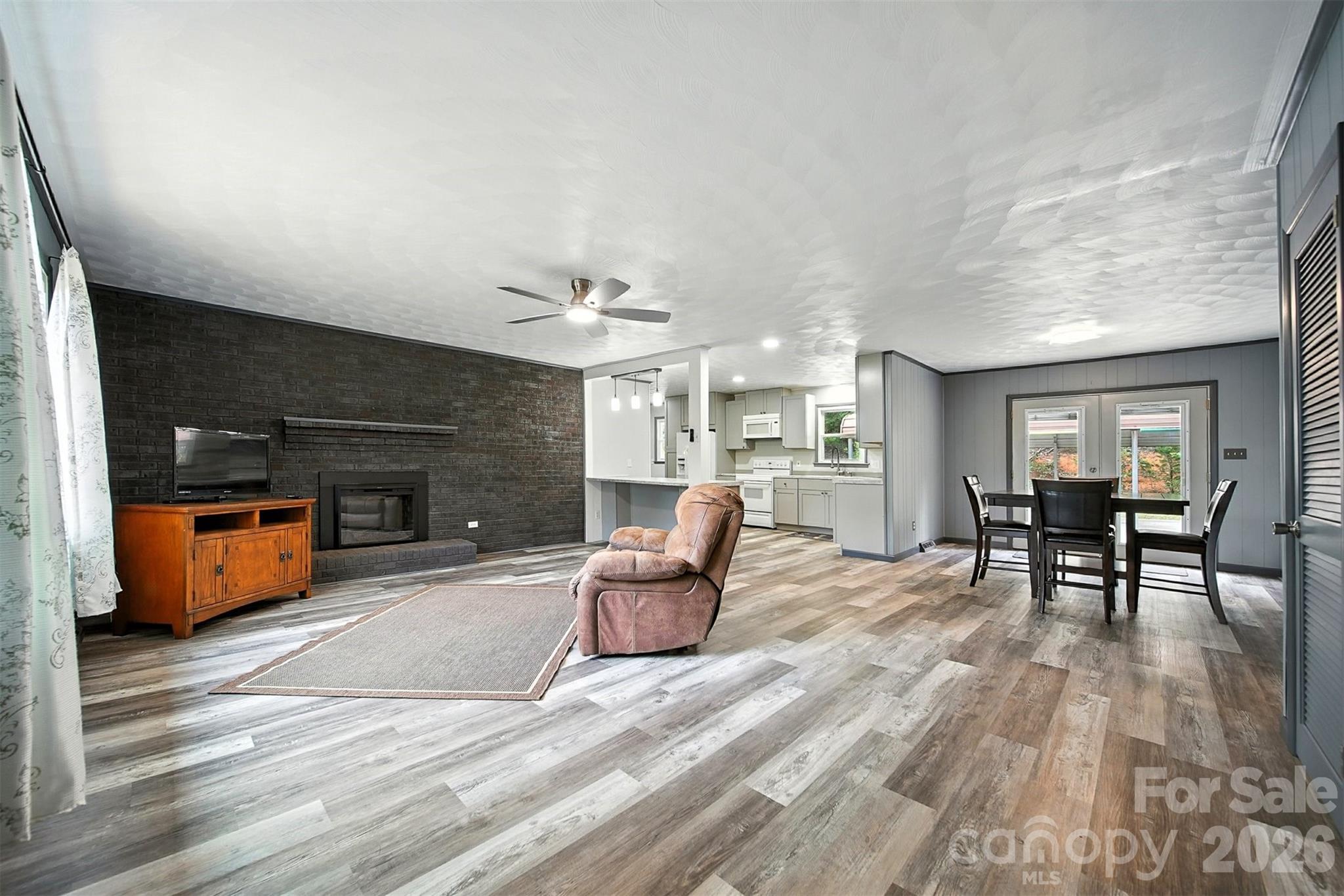 4967 Sugar Loaf Road