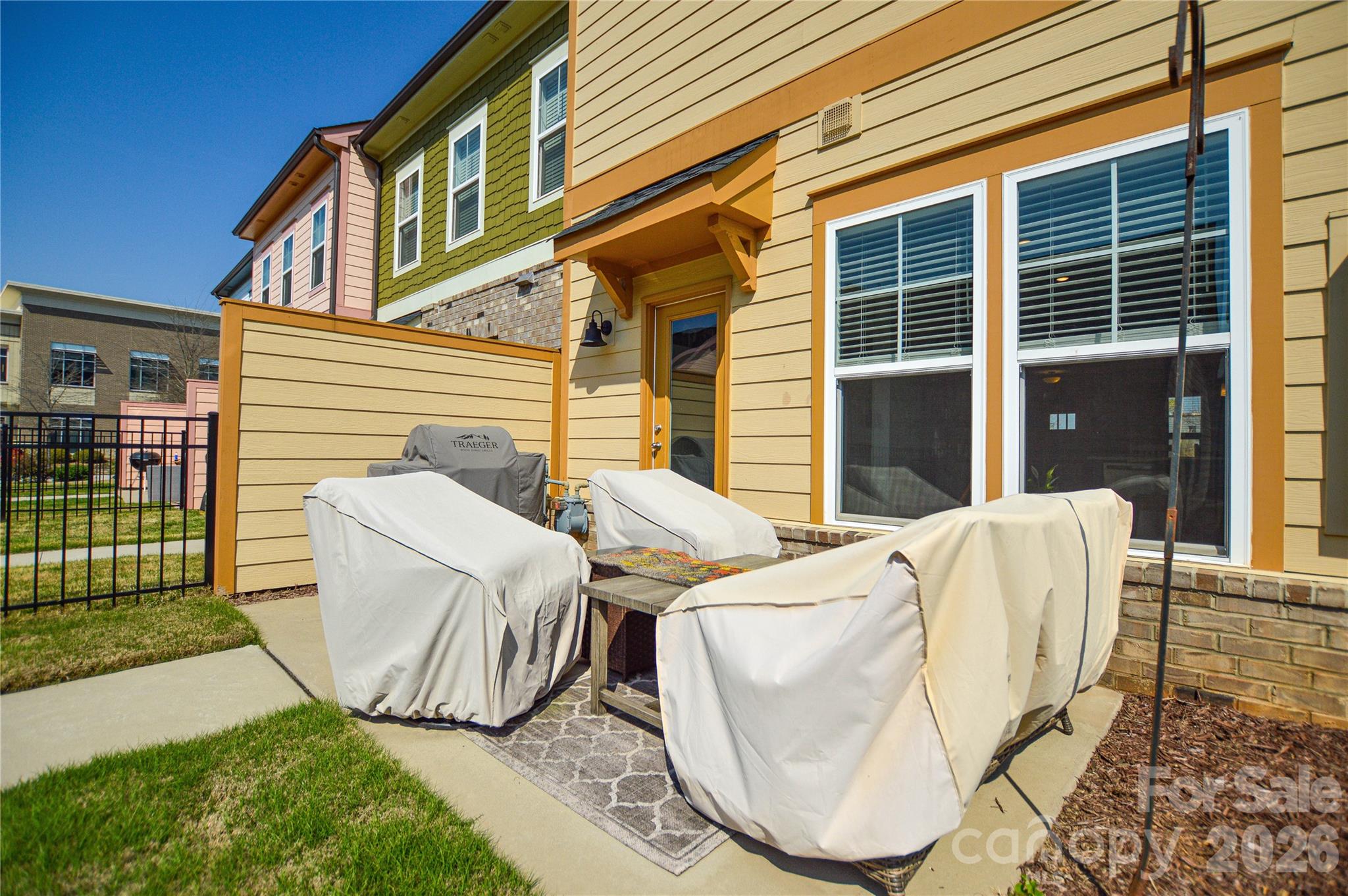 Riverwalk - Residential