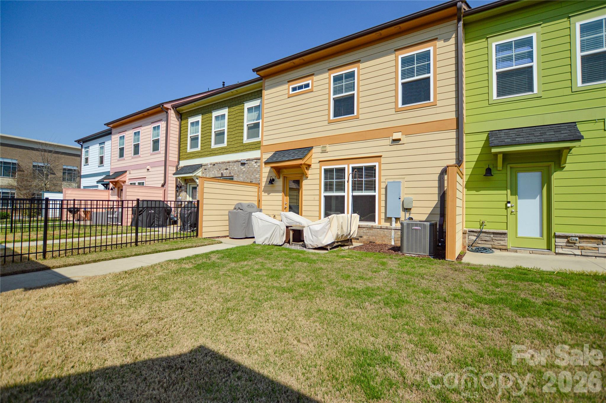 Riverwalk - Residential