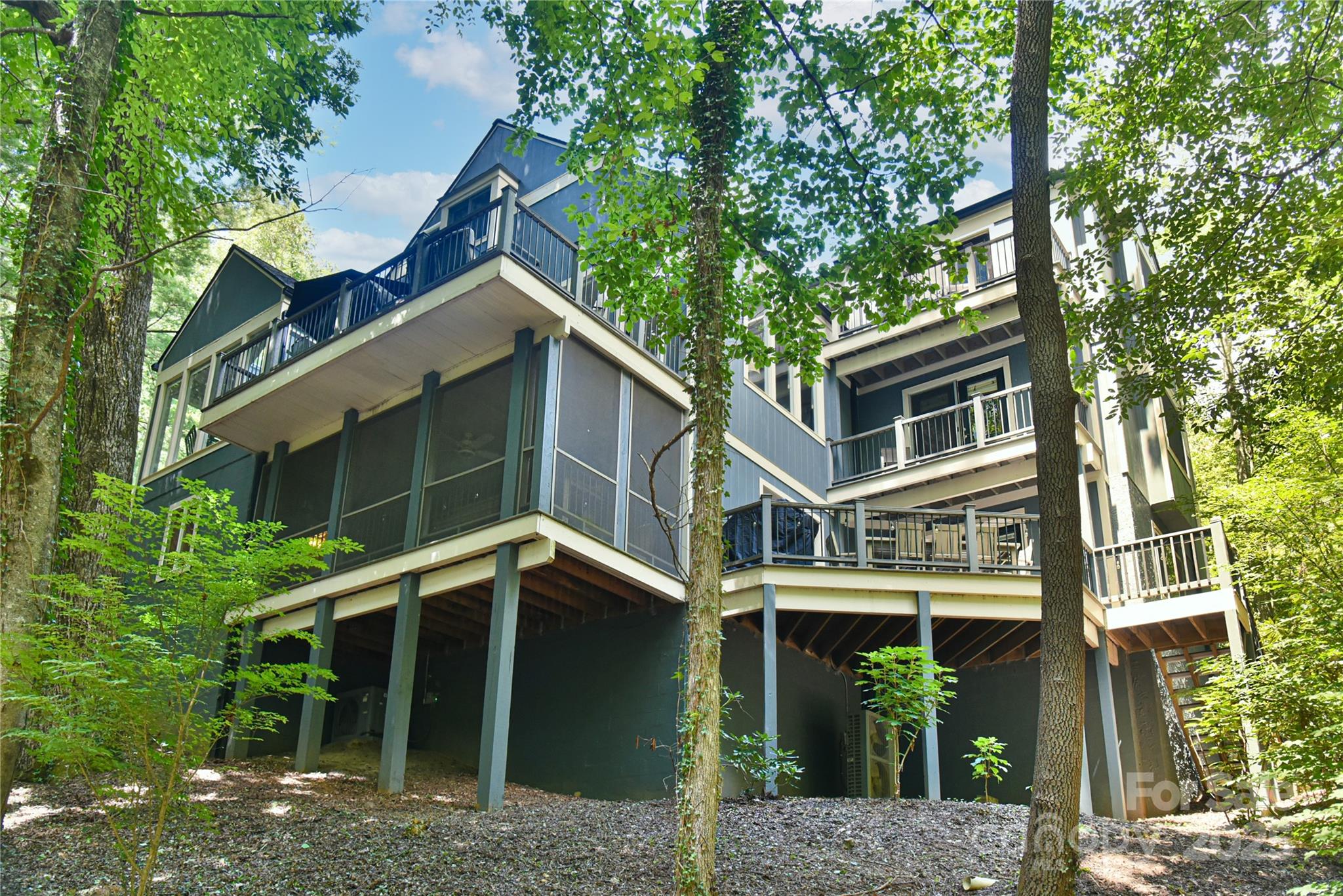 409 North Fork Road