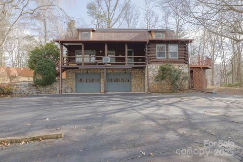 A home in Horse Shoe