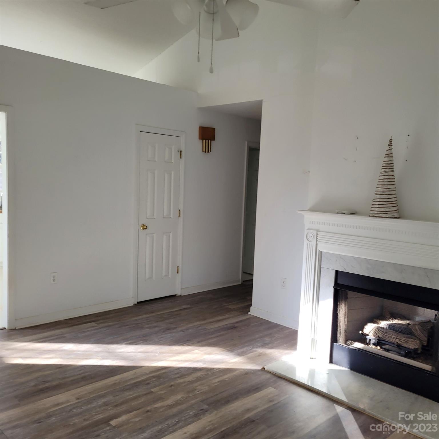 Anchors Landing - Residential