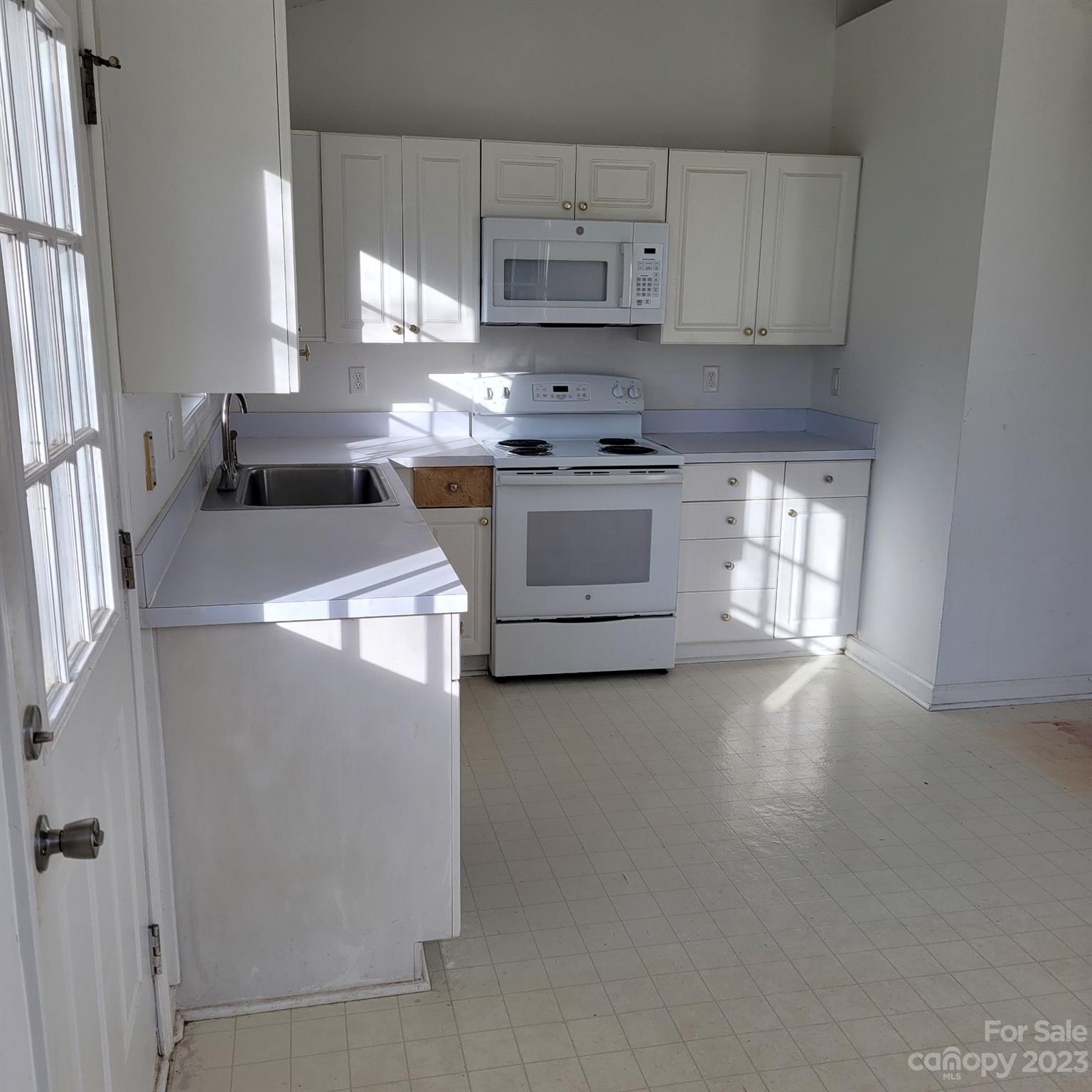 Anchors Landing - Residential