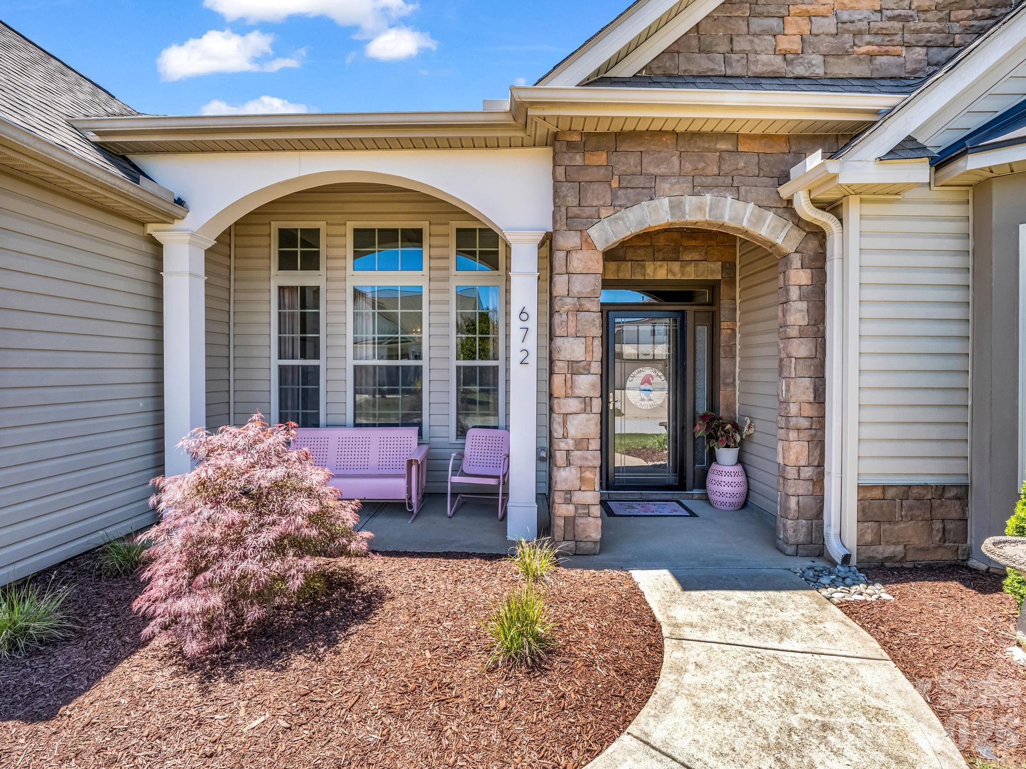 672 Ridgeville Crossing Drive