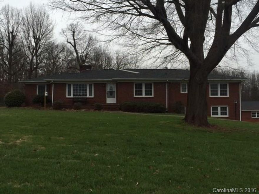 Very well maintained 4 bedroom, 2 full bath, 2 half bath home with over 2200sqft and basement. Yard care is provided. $1200/month, $1200 security deposit. Pets are conditional with a $250 pet fee.
