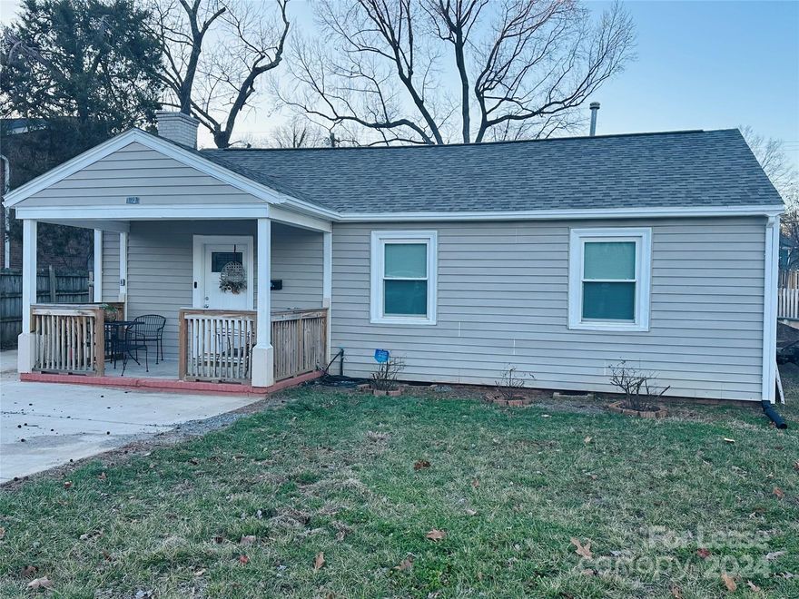 Welcome home sweet home.
Listing agent is A North Carolina License Broker/Realtor
This home has recently renovated with Freshly Painted, LVP floor throughout the home, ceiling fans , kitchen.new windows , roof, and driveway
Furnitures is optional. Application Fee is $50.00 per adult. Pet deposit is non refundable.