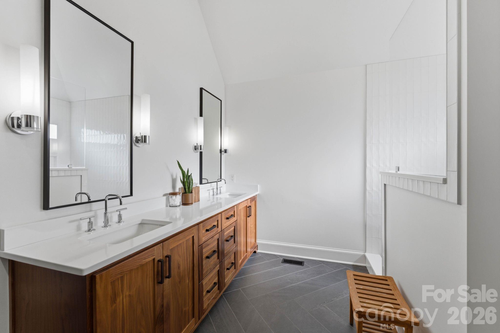 Highview Estates at Lake Providence - Residential