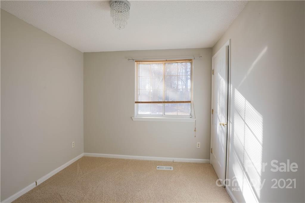 Holly Hills - Residential