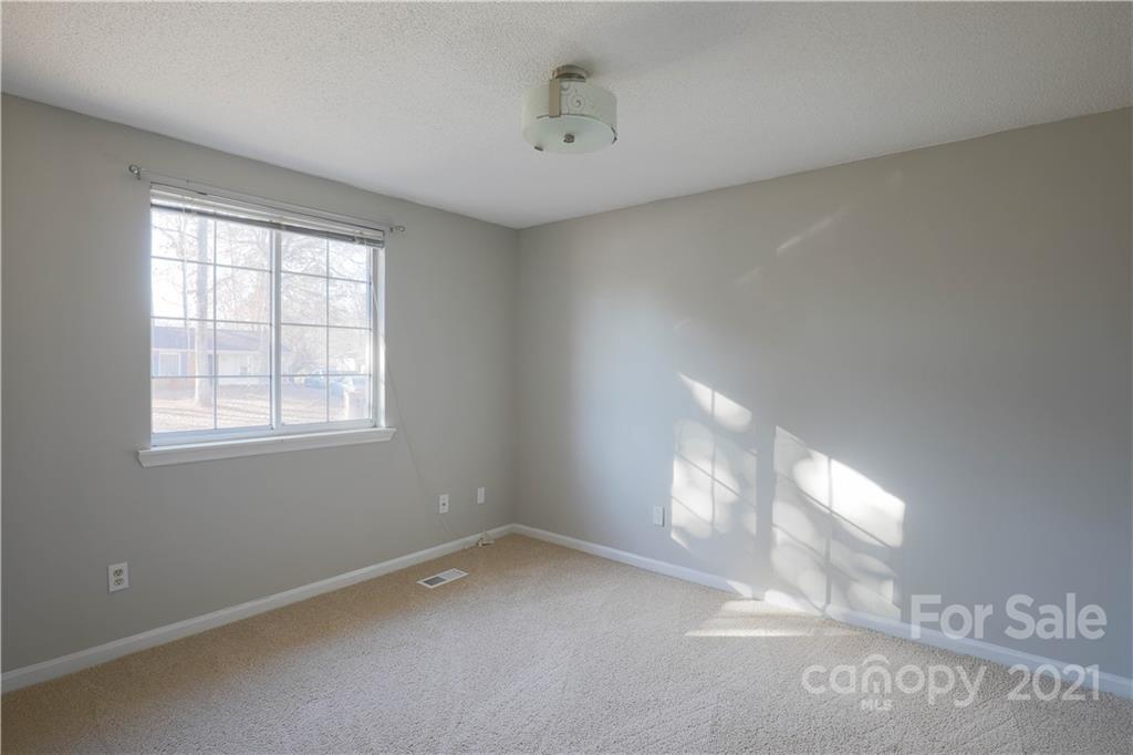 Holly Hills - Residential