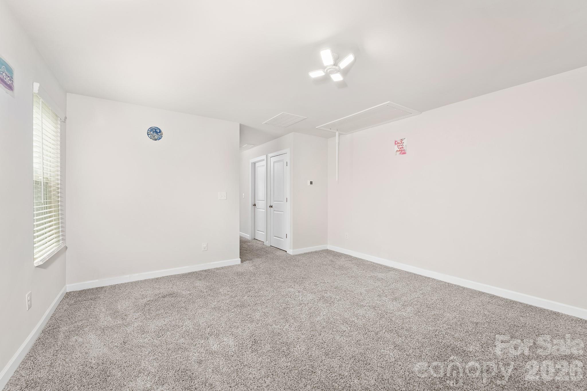 Anniston Chase - Residential