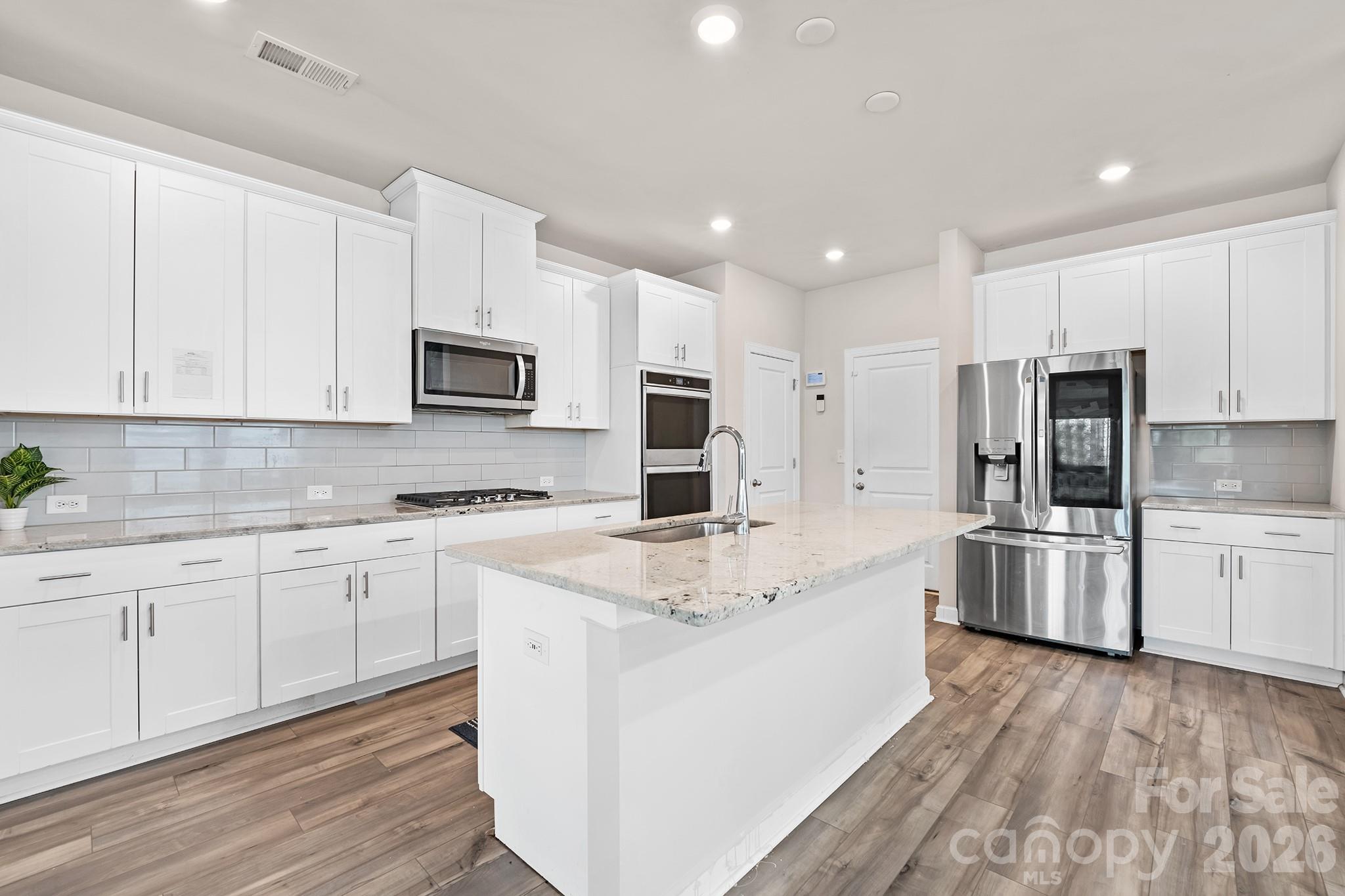 Anniston Chase - Residential