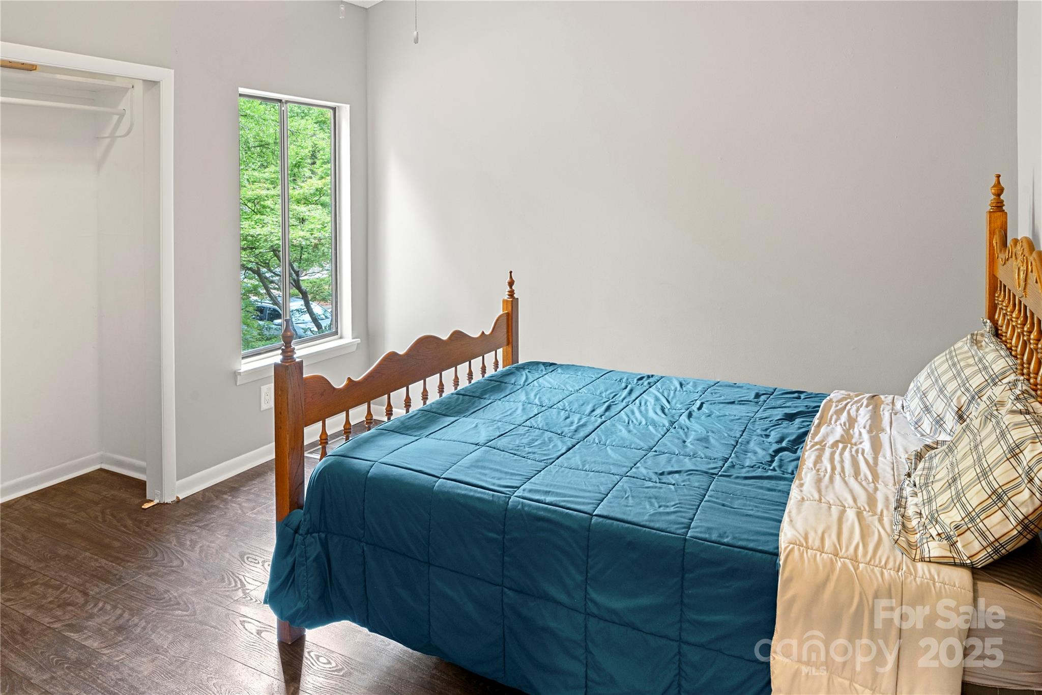 River Hills - Residential