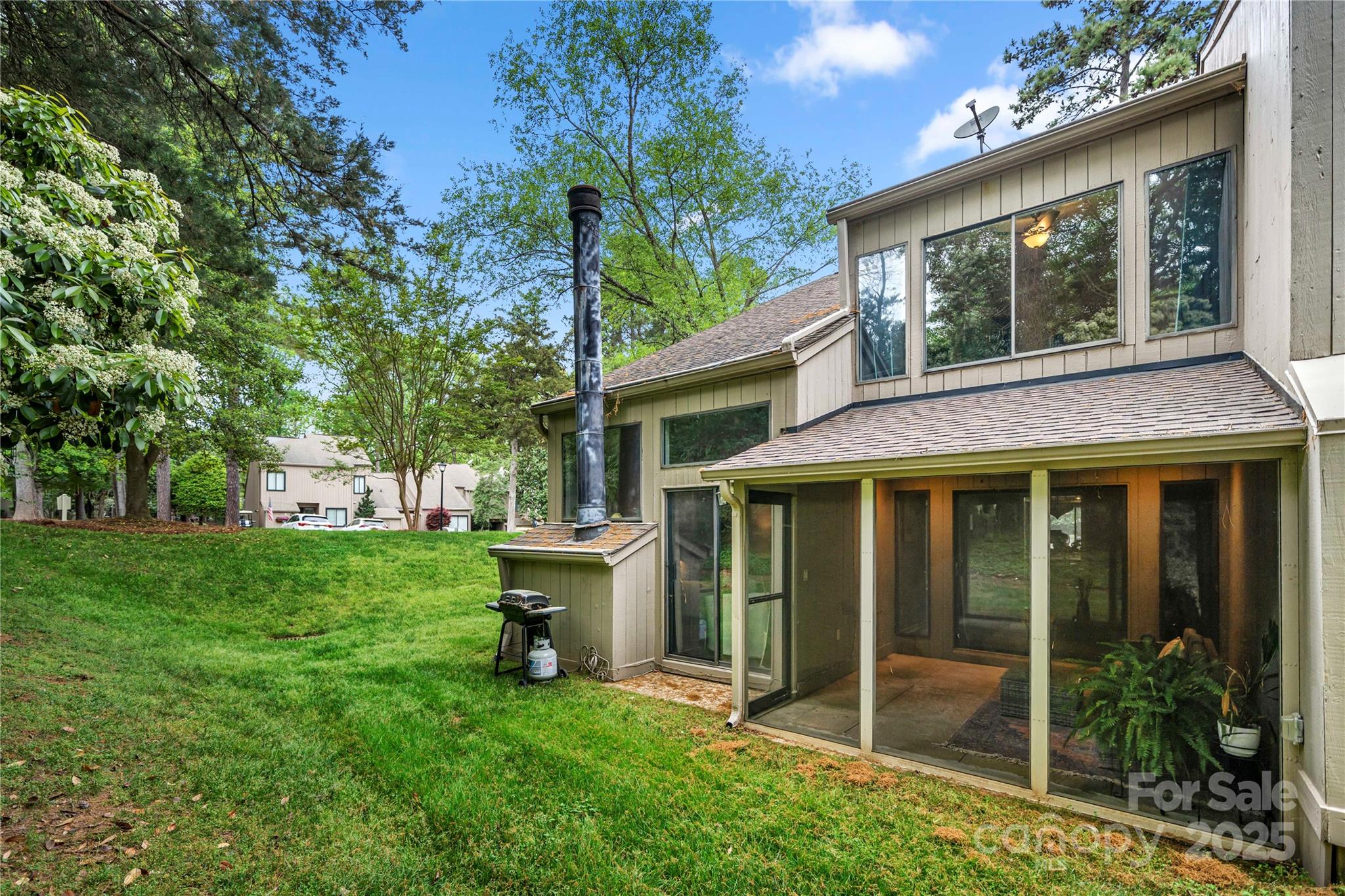 River Hills - Residential