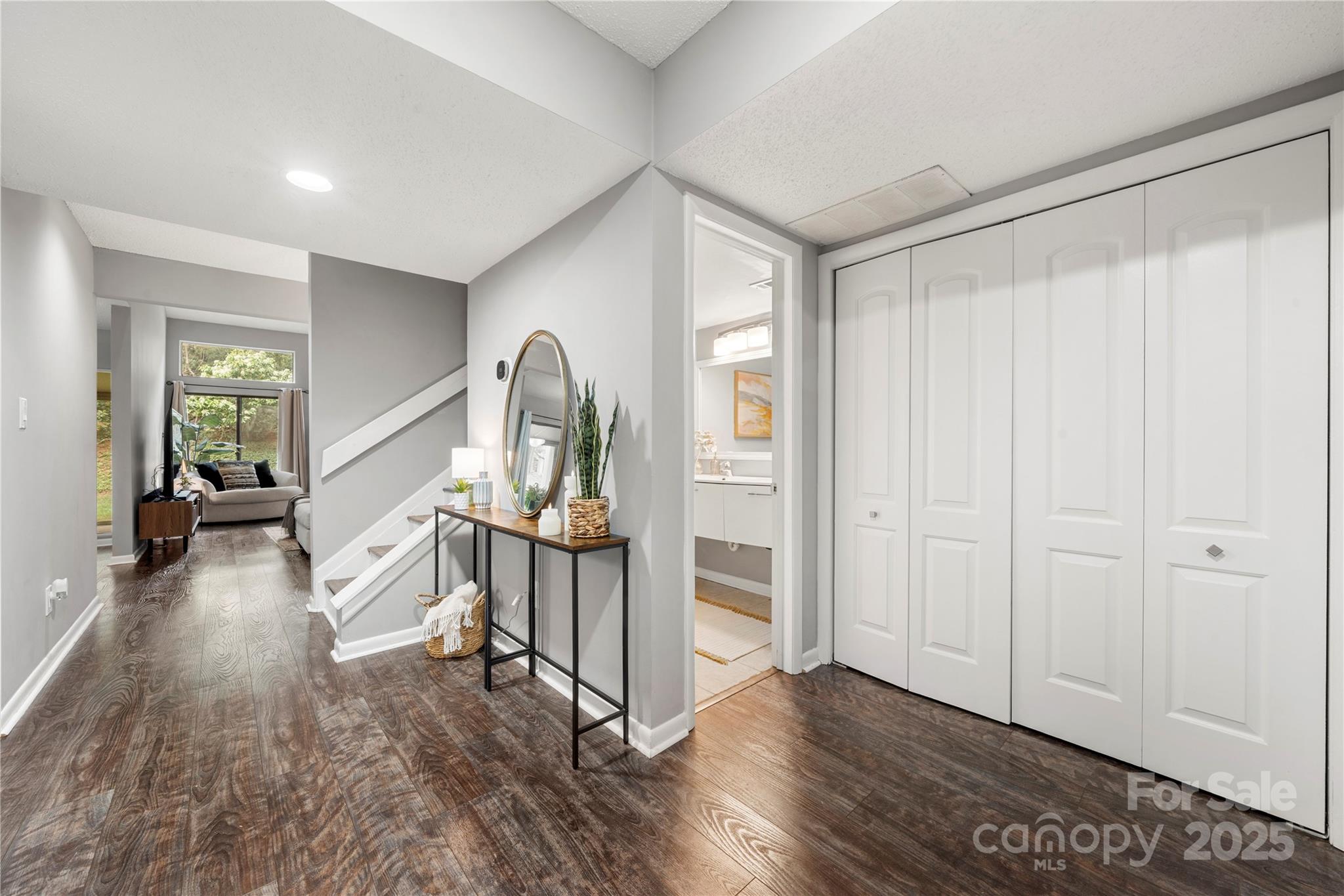 River Hills - Residential