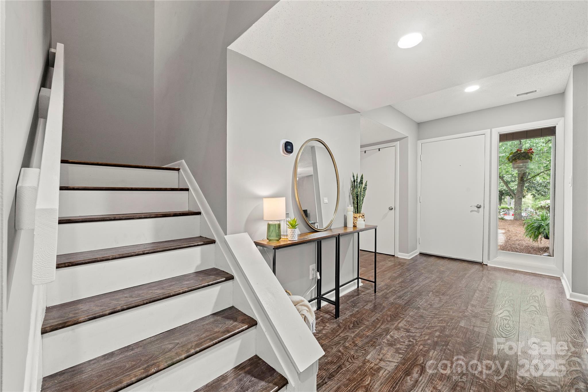 River Hills - Residential