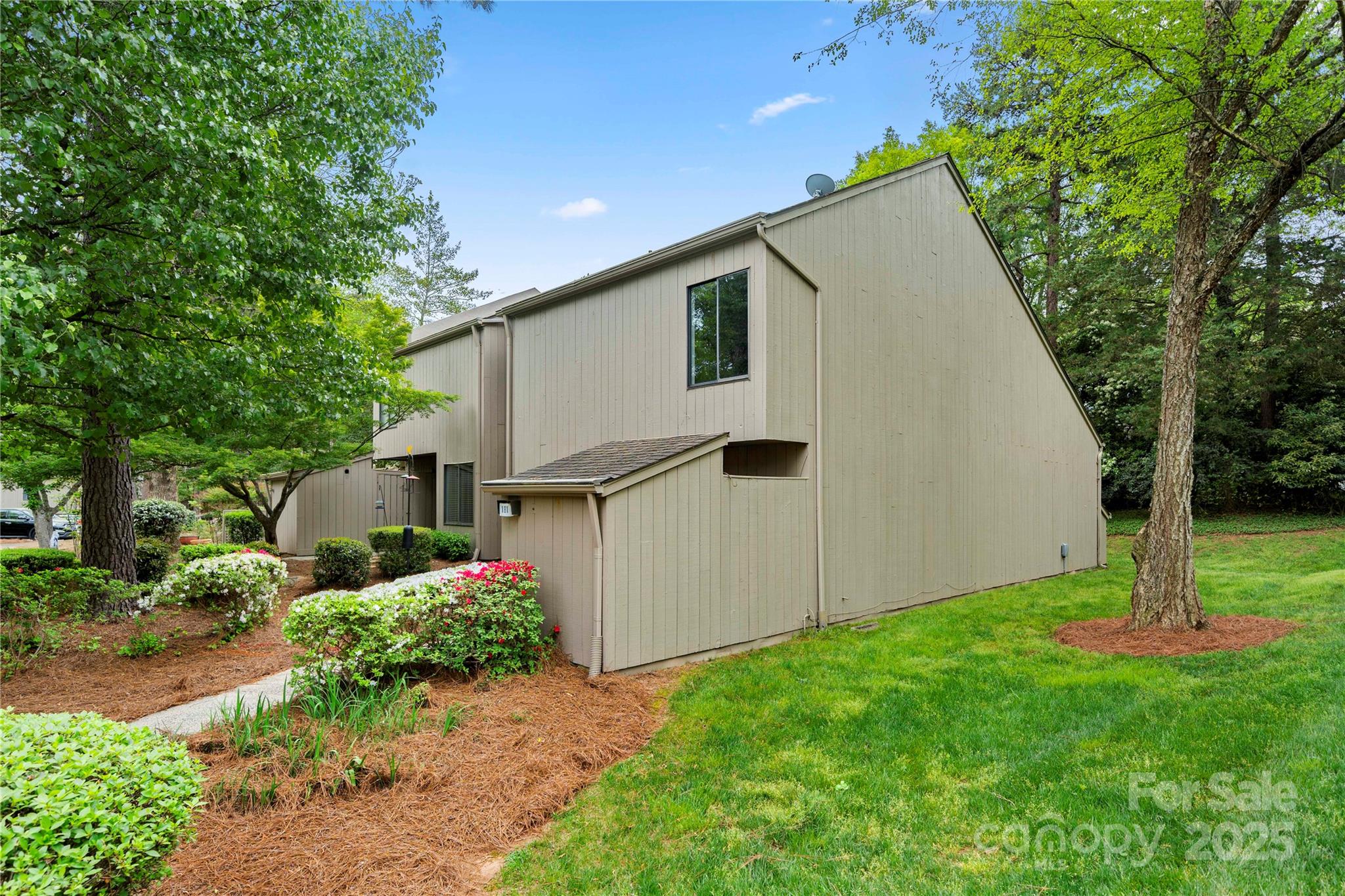River Hills - Residential