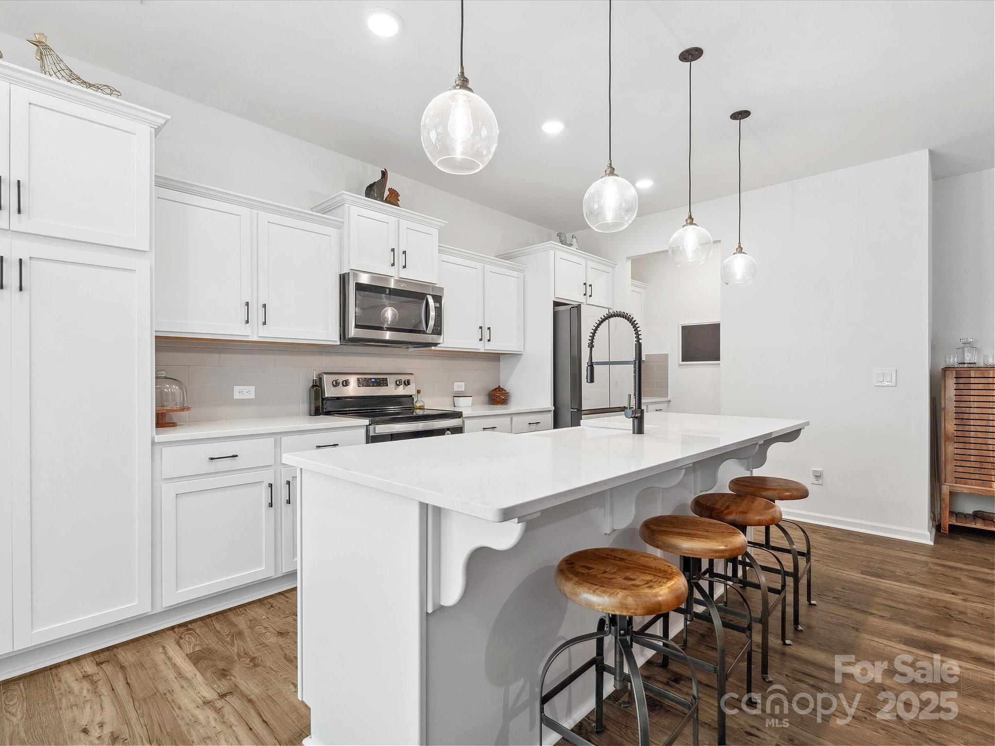 168 Aspire Circle