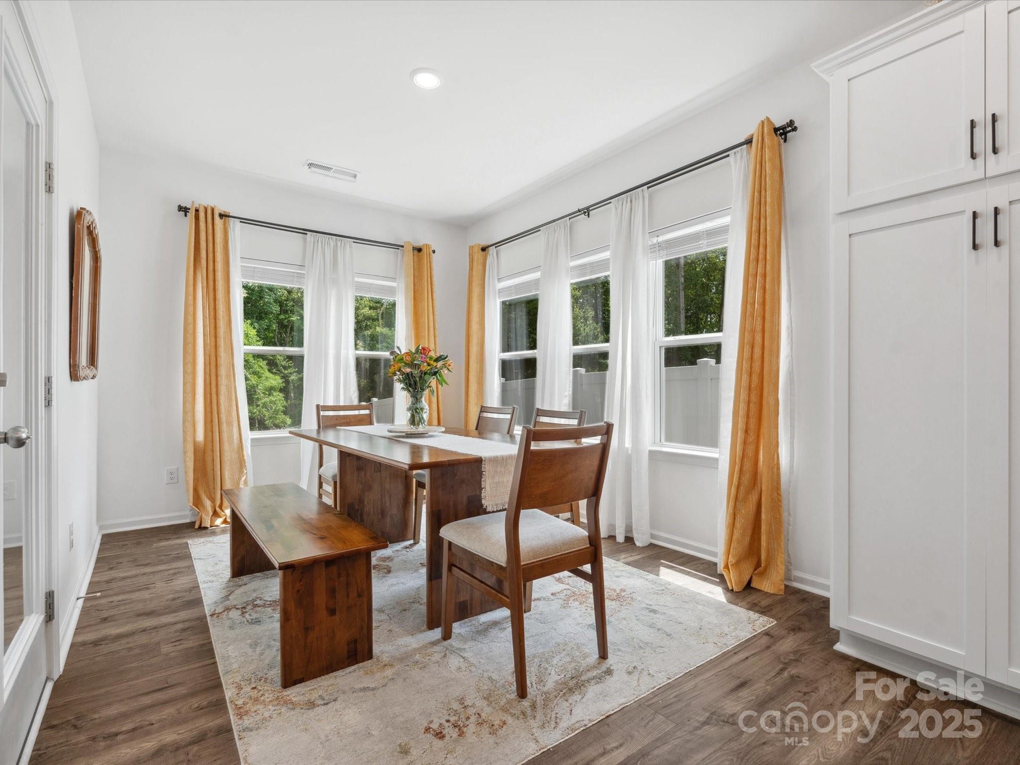 The Glenns - Residential