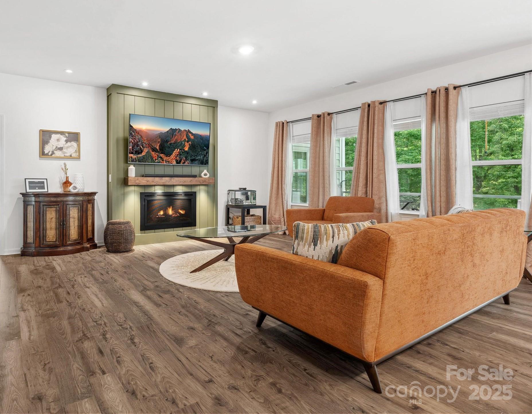 168 Aspire Circle