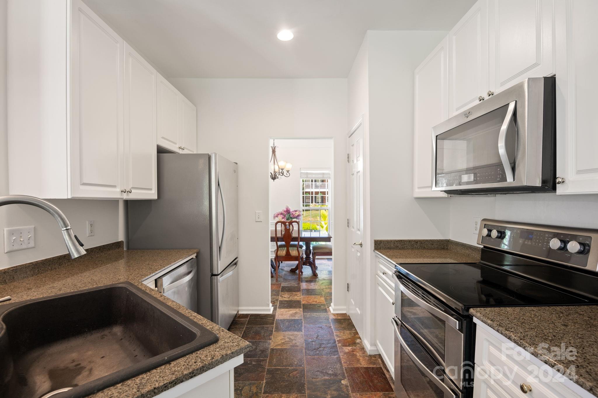 Knightsbridge - Residential