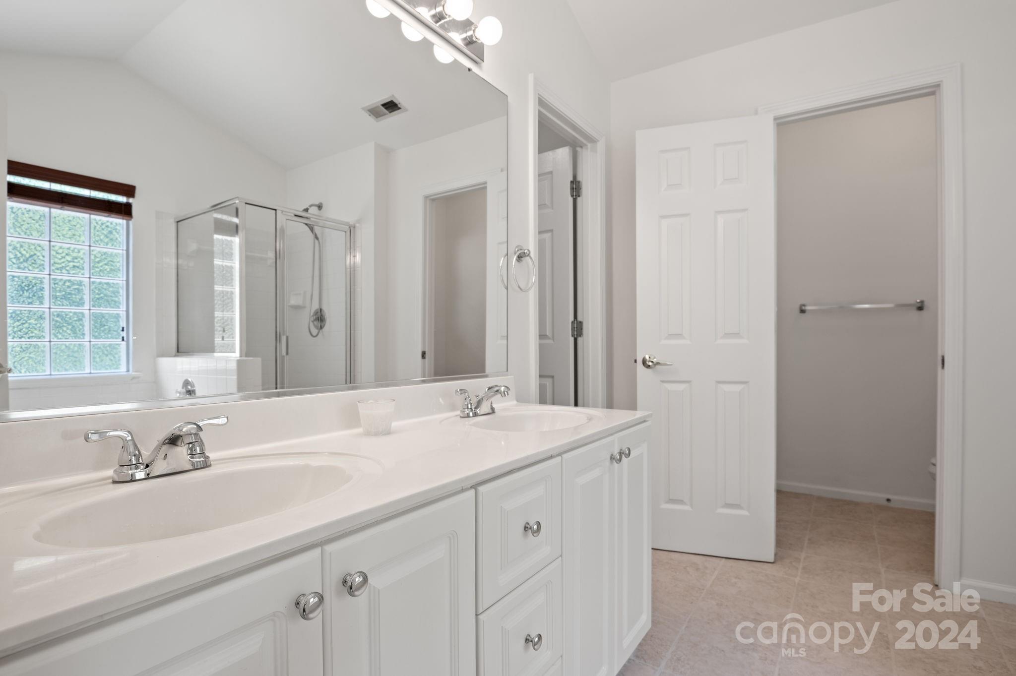 Knightsbridge - Residential