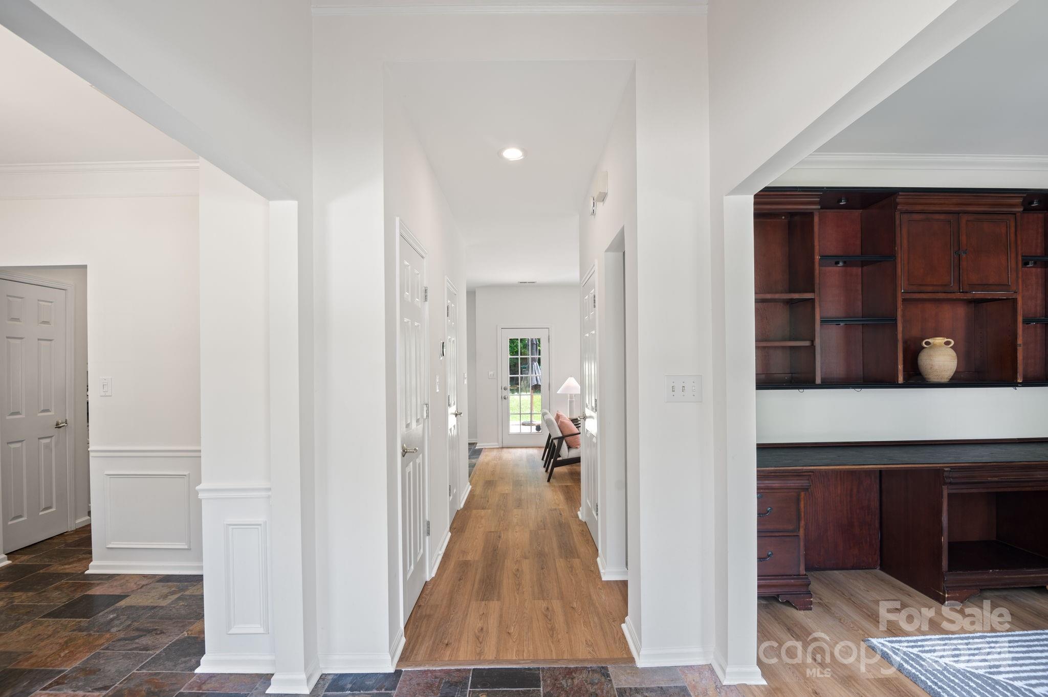 Knightsbridge - Residential