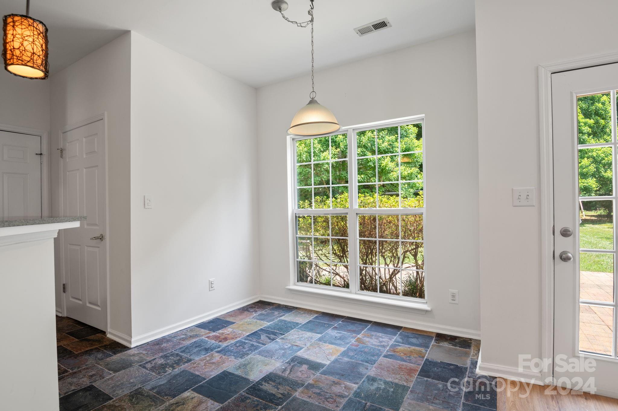 Knightsbridge - Residential