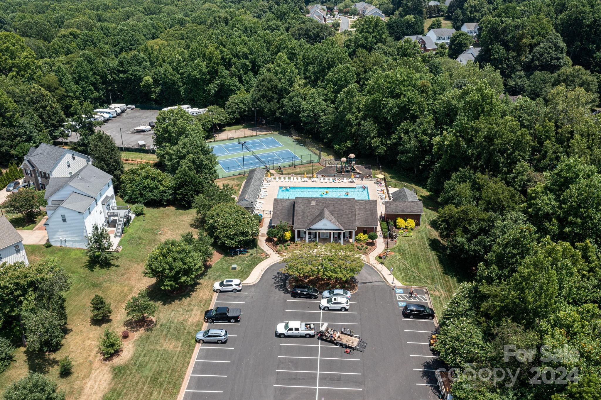 Knightsbridge - Residential