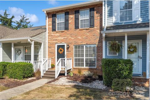 8250 Circle Tree Lane Charlotte NC 28277
