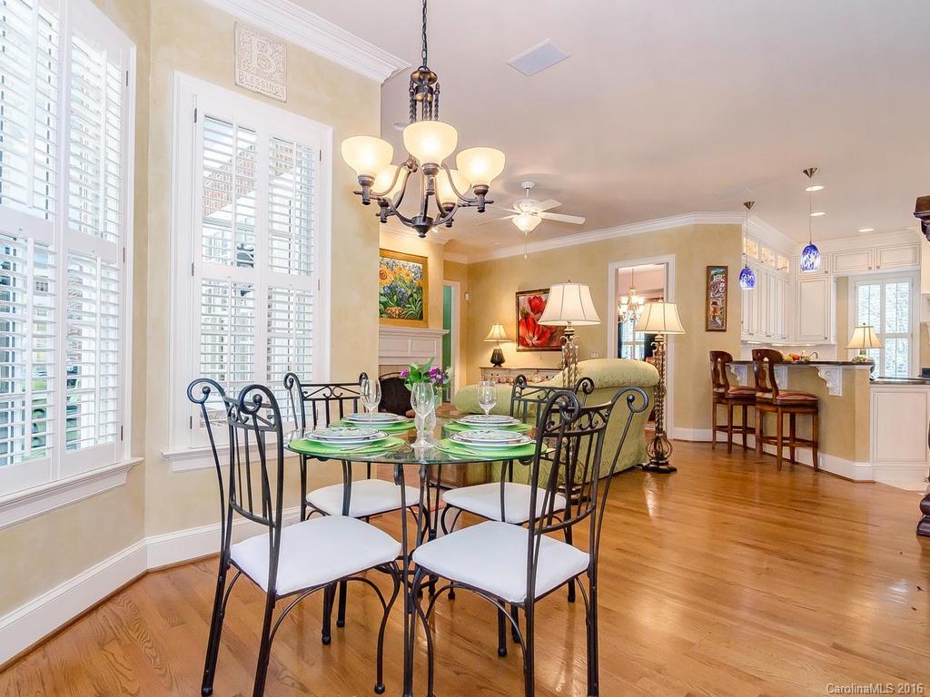 Hampton Manor - Residential