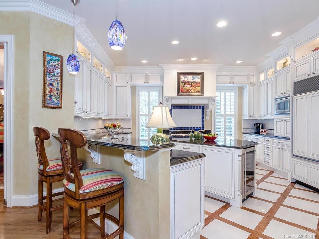 Hampton Manor - Residential