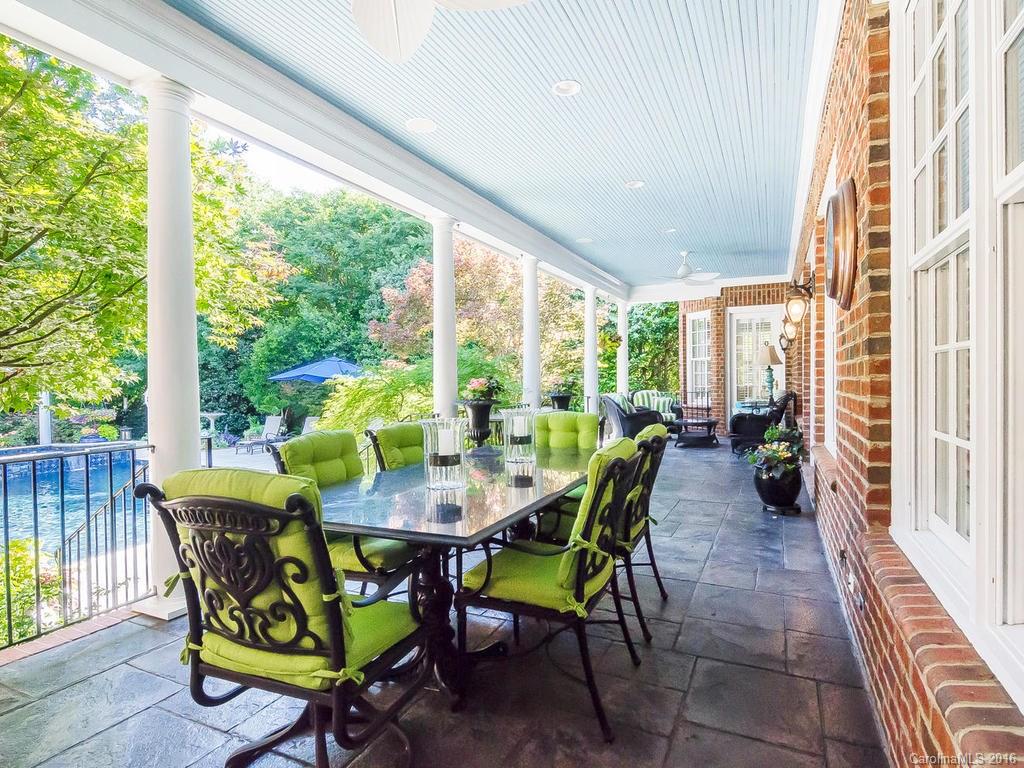 Hampton Manor - Residential