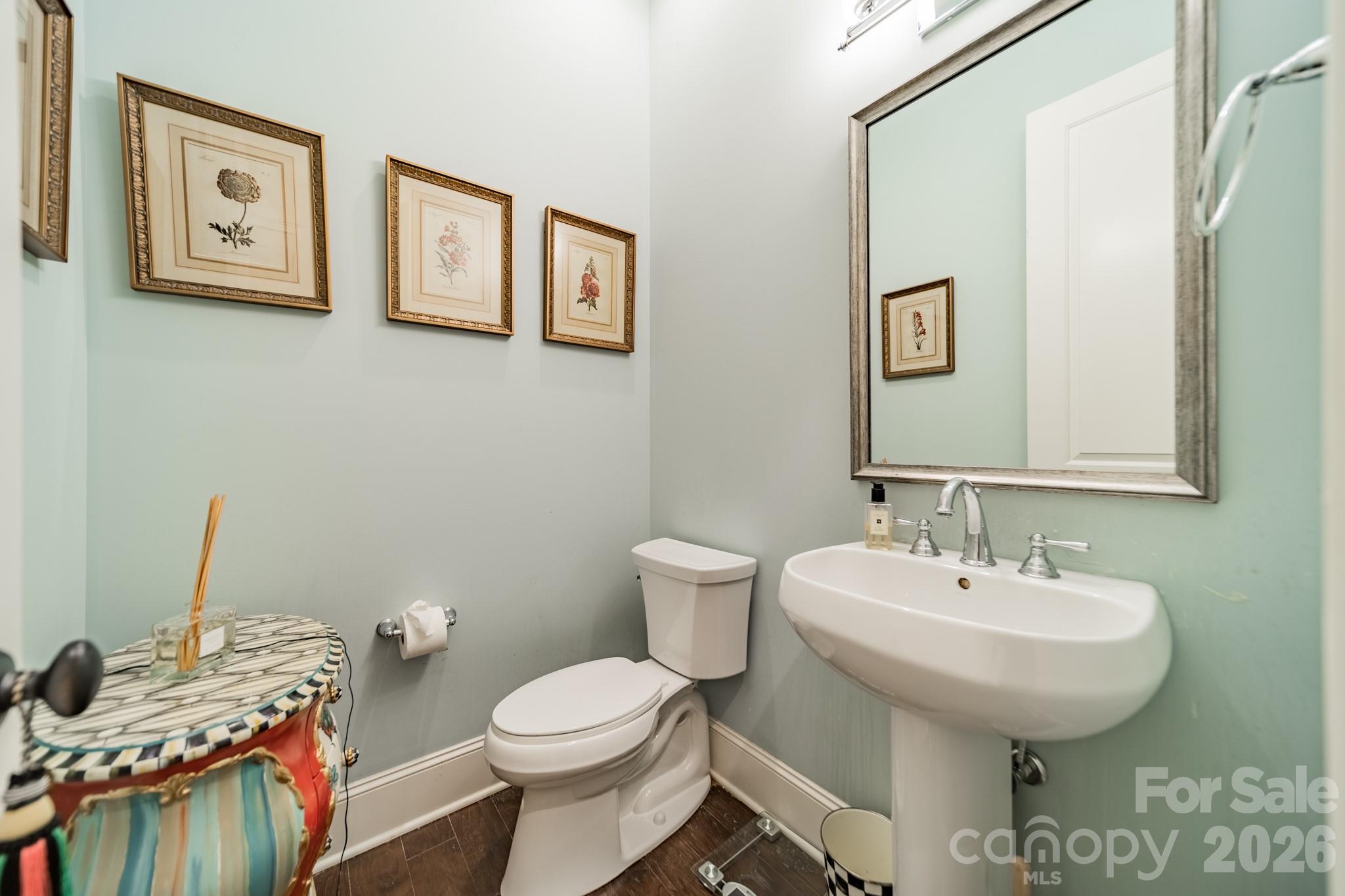 Charndon Village - Residential