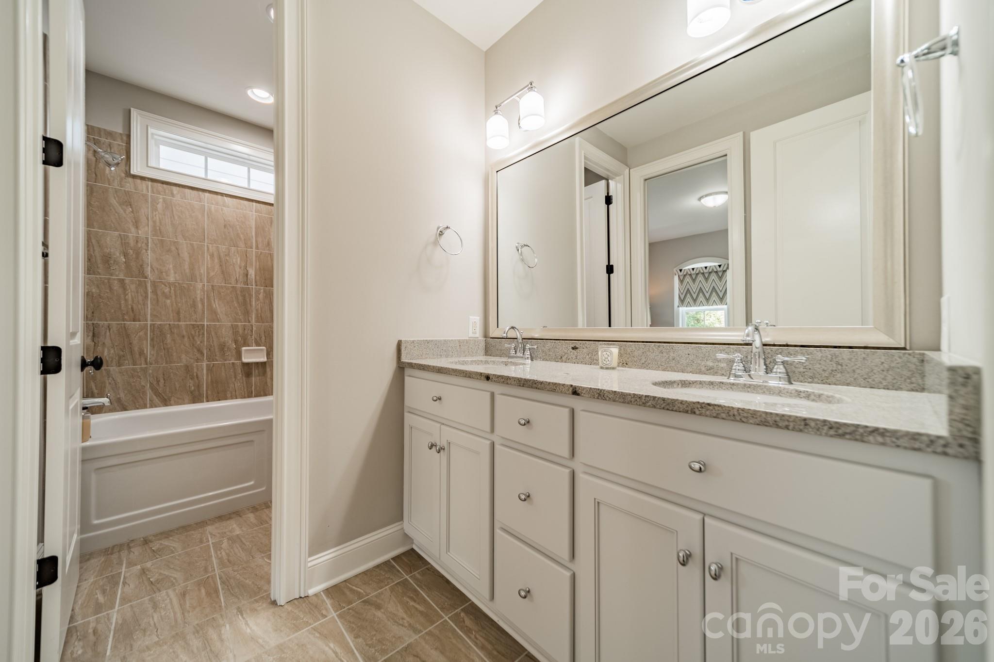 Charndon Village - Residential