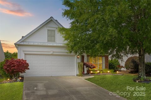 8410 Darcy Hopkins Drive Charlotte NC 28277