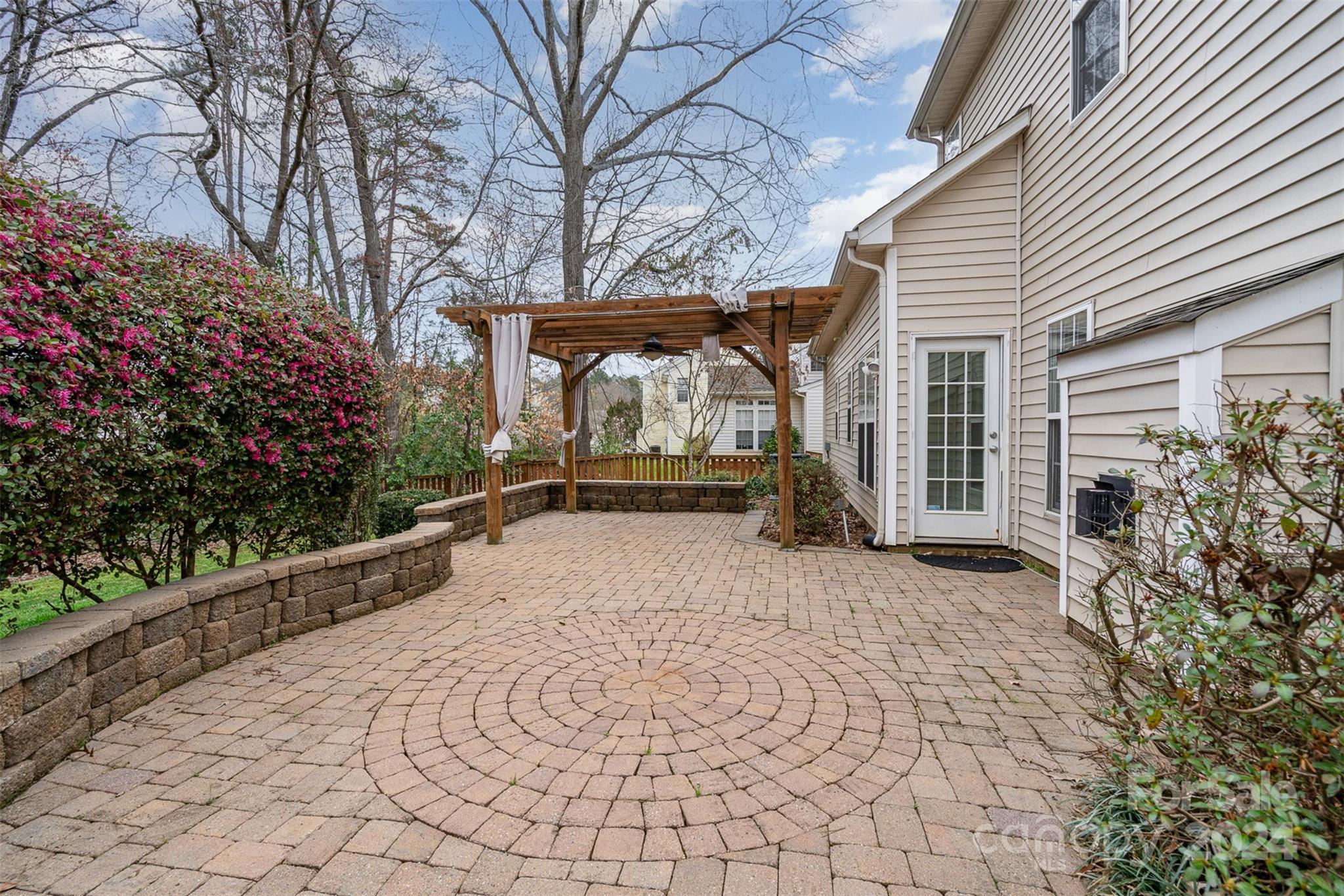 Alma Village - Residential