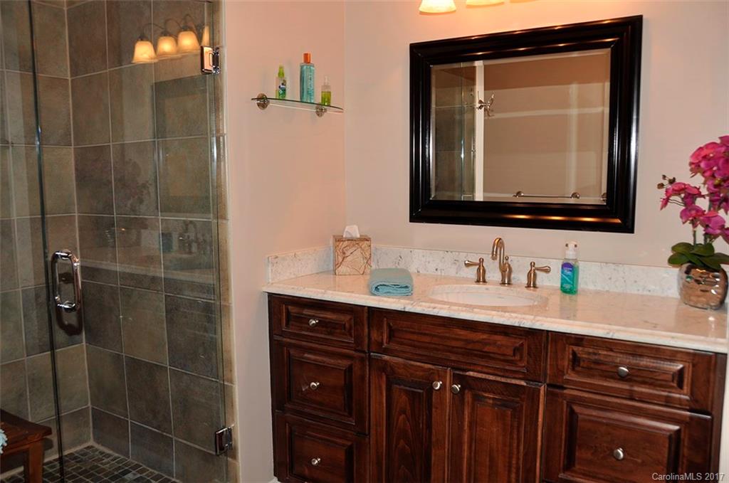 Tega Cay - Residential