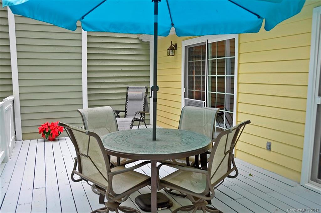 Tega Cay - Residential