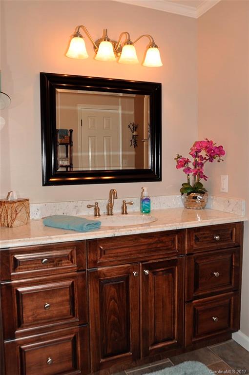 Tega Cay - Residential