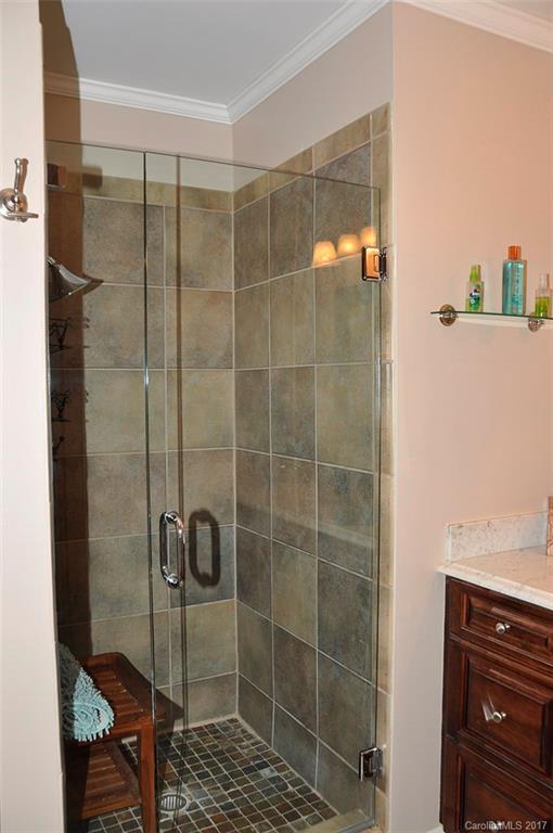 Tega Cay - Residential